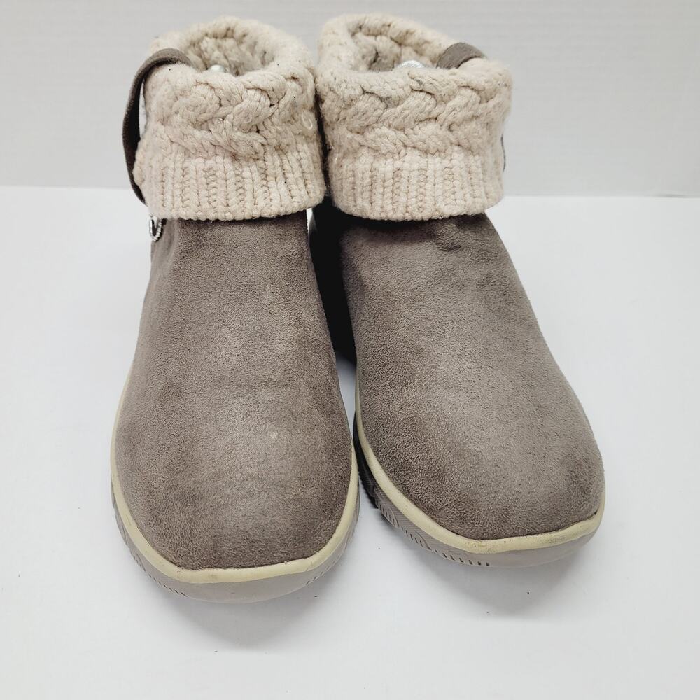 Skechers Women's Easy Going-Cozy Weather 2-Hands Free Slip-ins Ankle Boot Sz 8